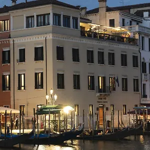 4* Ξενοδοχείο H10 Palazzo Canova